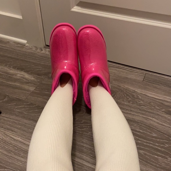 UGG Australia waterproof boots. Fit 7 - Picture 15 of 16